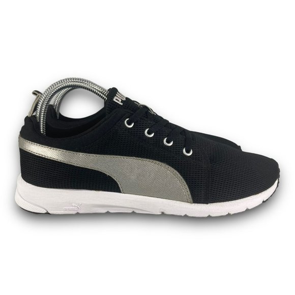 Puma Carson Runner Running Shoes 187894 01 Black Silver Youth 7 Women 8.5 - Picture 1 of 9